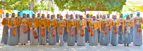 Mariachi Femenil de Tecolotlán Ana Bertha Lepe